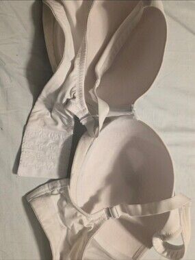 Leading Lady White Wireless Bra